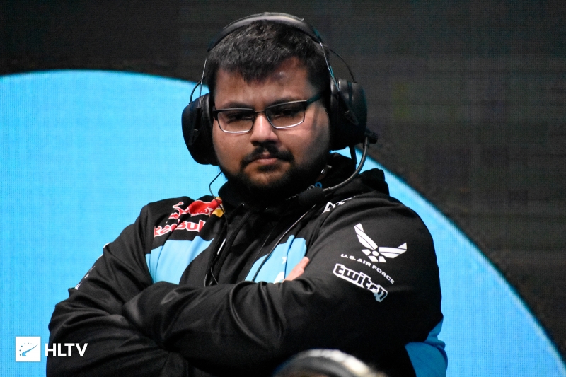 关于EG鏖战C9，Hanssama极限生还后反打焦点之战四强赛，让粉丝疯狂欢呼的信息