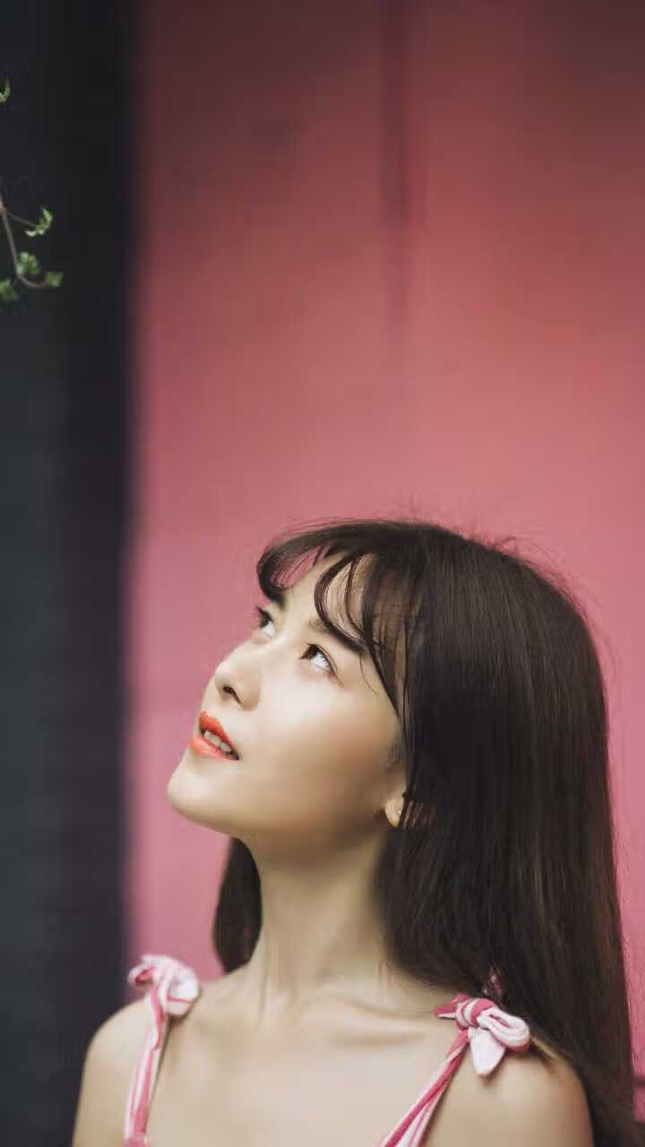 字母哥关键球制胜！雄鹿力克掘金，扬尼斯关键时刻展现超级巨星本色