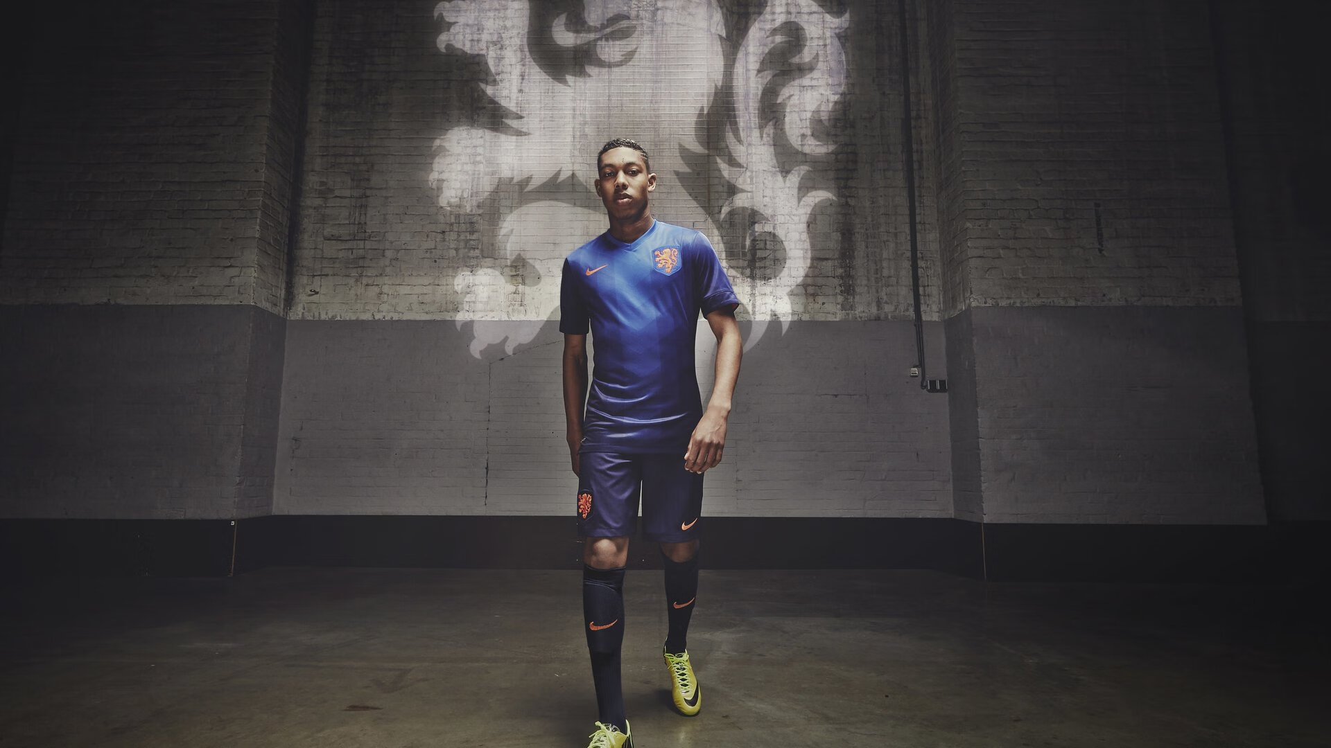 当非洲草原的野性掀翻欧洲格子军，爆冷背后，是足球世界不可阻挡的去中心化浪潮